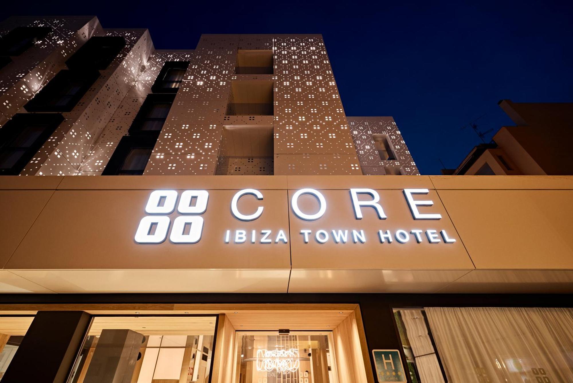 Oaks Ibiza Town Hotel ภายนอก รูปภาพ